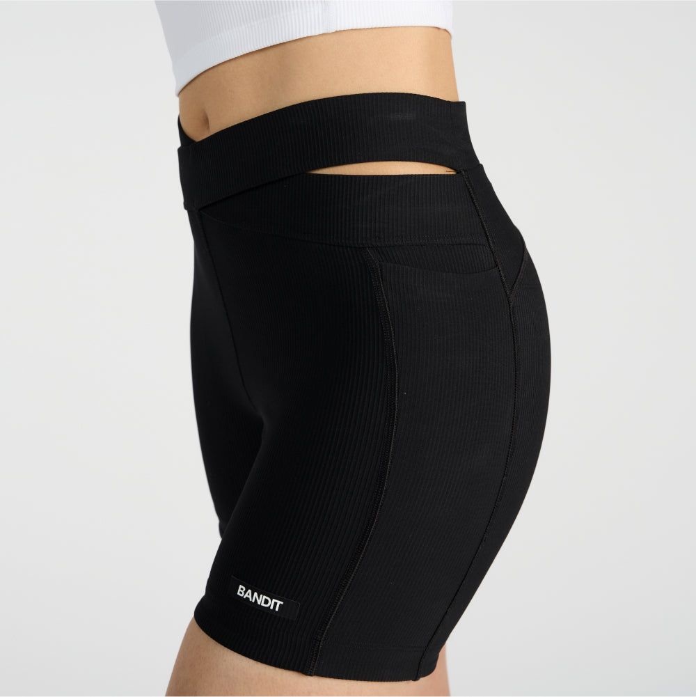 Bandit - Cadence Crossover 5" Compression Shorts - Black - Women's